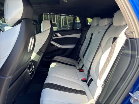 Used 2025 BMW X6 M Competition w/ Executive Package image 10