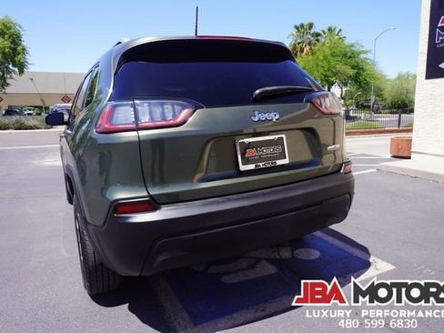 Used 2019 Jeep Cherokee Latitude w/ Popular Appearance Group FWD image 40