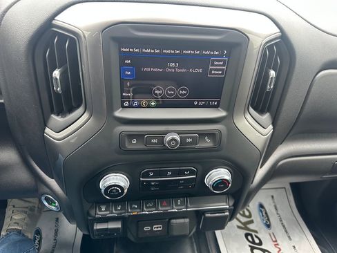 Used 2024 GMC Sierra 2500 Pro w/ 1SA Pro Safety Plus Package image 8