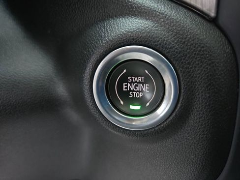 Used 2022 GMC Sierra 2500 Denali w/ Denali Ultimate Package image 23