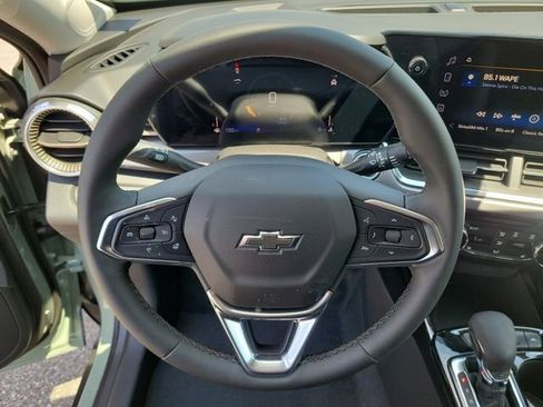 New 2026 Chevrolet Trax ACTIV w/ Driver Confidence Package FWD image 21