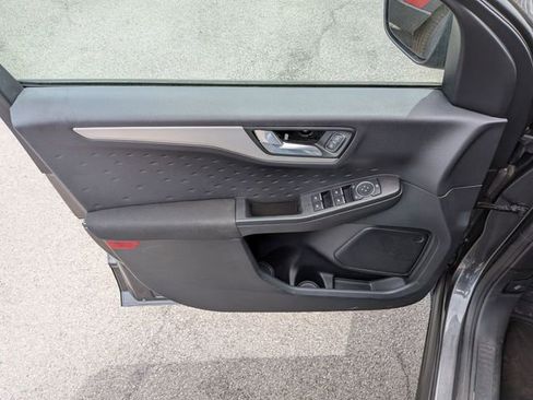 Used 2020 Ford Escape SE AWD/4WD image 6