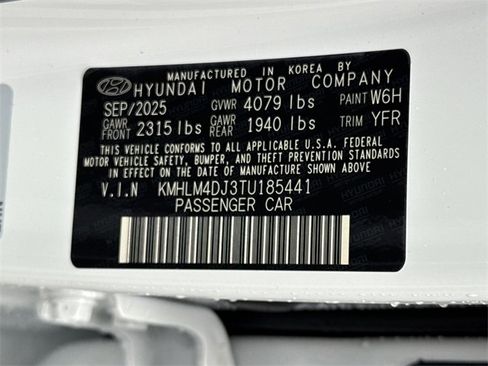 New 2026 Hyundai Elantra Blue image 32