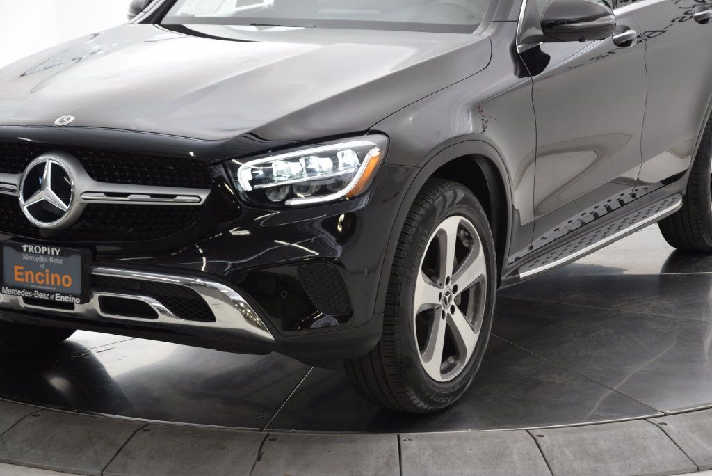 Used 2021 Mercedes-Benz GLC 300 4MATIC Coupe image 11