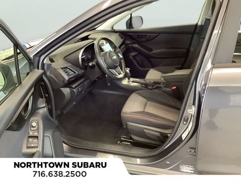 Used 2020 Subaru Crosstrek 2.0i Premium AWD/4WD image 11