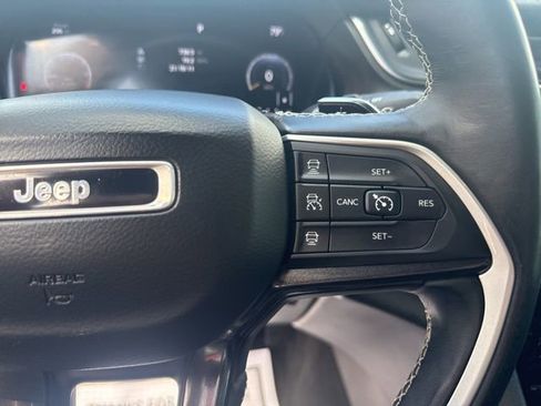 Used 2021 Jeep Grand Cherokee L Laredo AWD/4WD image 21