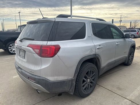 Used 2018 GMC Acadia SLT w/ LPO, Protection Package image 4