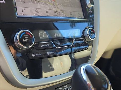 Used 2022 Nissan Murano SL FWD image 22