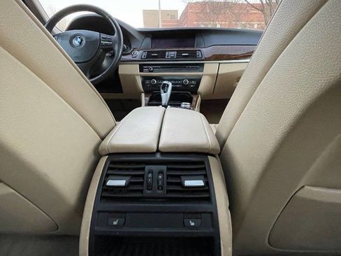 Used 2012 BMW 535i Sedan image 28