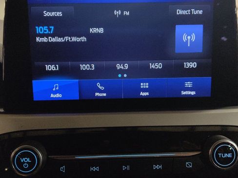 Used 2022 Ford Escape SEL AWD/4WD image 25