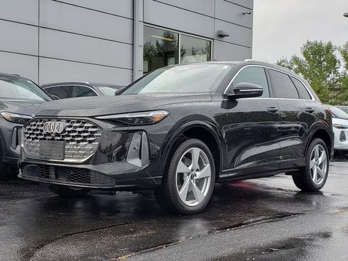 New 2025 Audi Q5 Premium Plus image 1