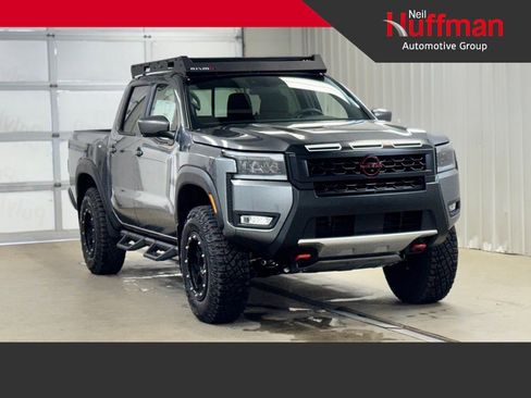 New 2026 Nissan Frontier PRO-4X w/ Pro-4x Convenience Package image 1
