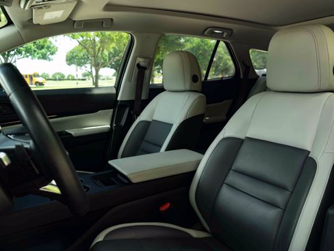 Used 2024 Honda Prologue Touring image 17