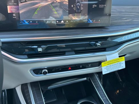 New 2026 BMW X7 xDrive40i w/ M Sport Package image 21