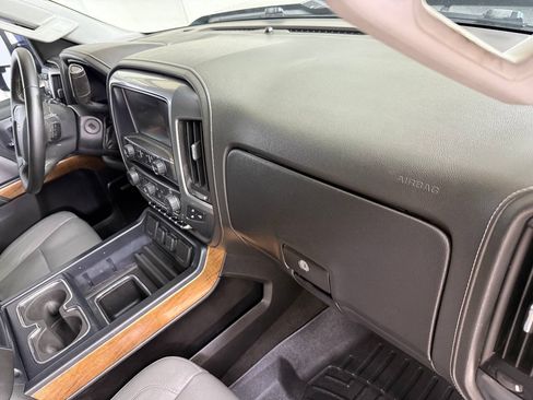 Used 2015 Chevrolet Silverado 2500 LTZ w/ Duramax Plus Package AWD/4WD image 31