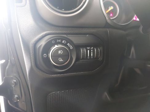 Used 2022 Jeep Gladiator Sport AWD/4WD image 26