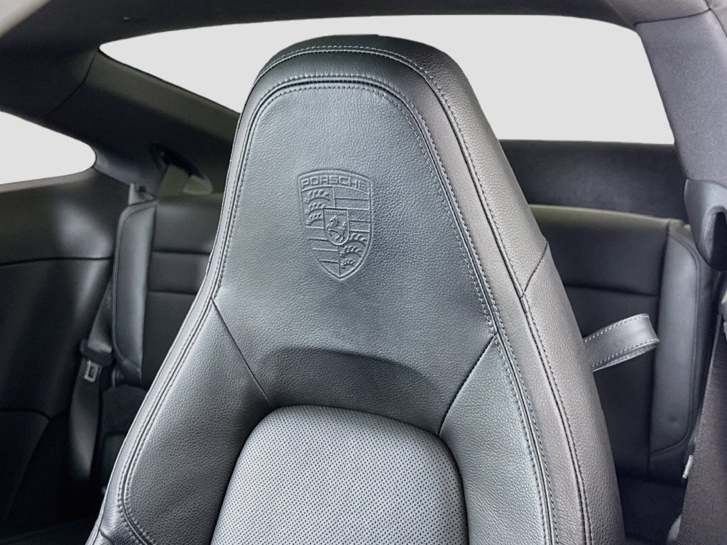 Used 2020 Porsche 911 Carrera RWD image 24