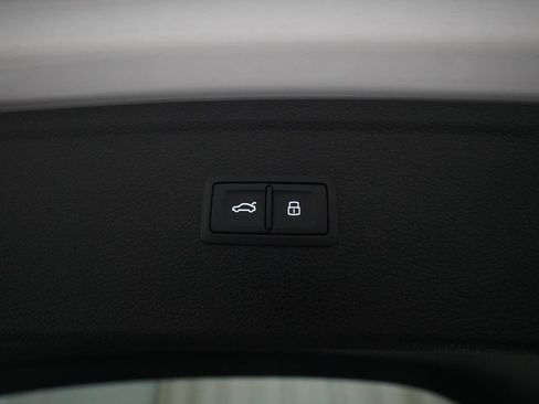 Used 2019 Audi Q5 Prestige AWD/4WD image 15