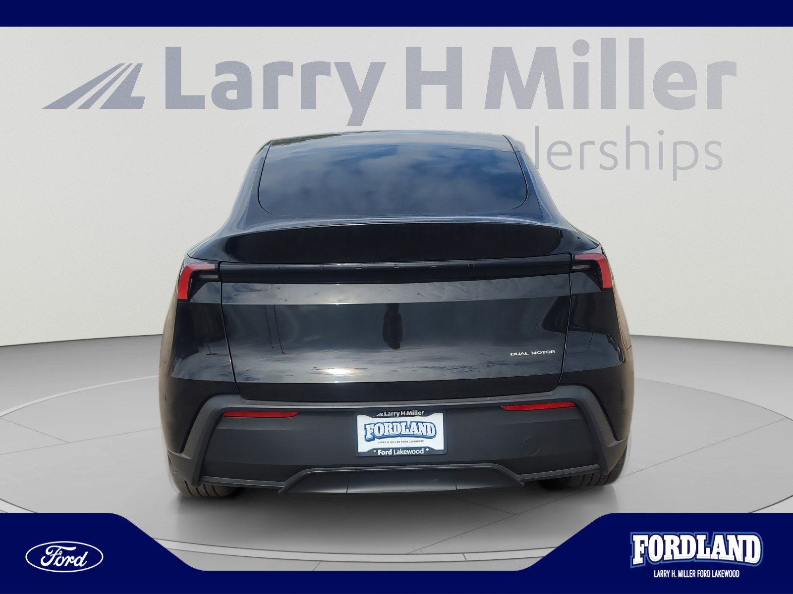 Used 2026 Tesla Model Y Long Range AWD/4WD image 4
