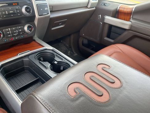 Used 2020 Ford F250 King Ranch w/ King Ranch Ultimate Package image 31