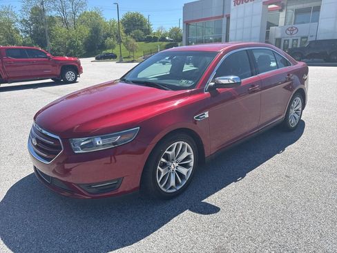 Used 2016 Ford Taurus Limited FWD image 2