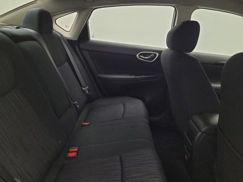 Used 2019 Nissan Sentra SV FWD image 19