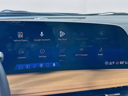 Used 2025 Cadillac XT4 Sport image 26