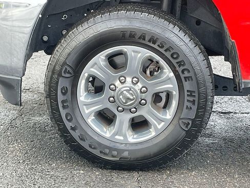 Used 2024 RAM 2500 Big Horn w/ Bed Utility Group image 33