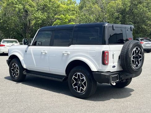 Used 2025 Ford Bronco Outer Banks AWD/4WD image 11