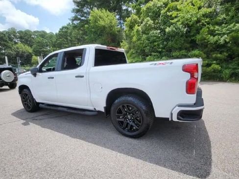 Certified 2025 Chevrolet Silverado 1500 Custom w/ Turbomax Blackout Package image 3