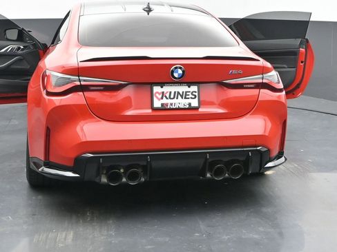 Used 2021 BMW M4 Coupe w/ Executive Package image 40