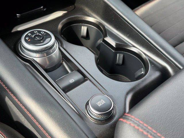 Used 2025 Ford Explorer ST-Line w/ ST-Line Street Pack AWD/4WD image 18