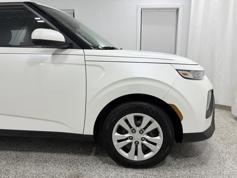 Used 2021 Kia Soul LX image 22