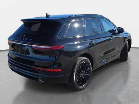 New 2026 Lincoln Corsair Reserve image 5