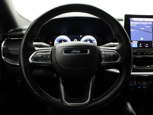 Used 2022 Jeep Compass High Altitude image 11