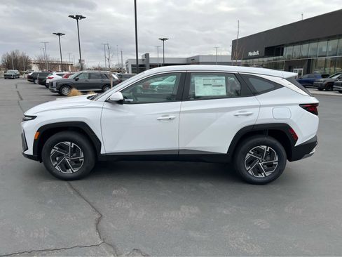 New 2026 Hyundai Tucson Blue SE AWD/4WD image 12