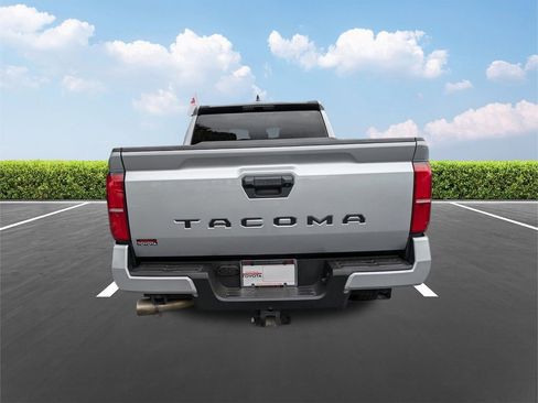 Used 2024 Toyota Tacoma SR5 image 5