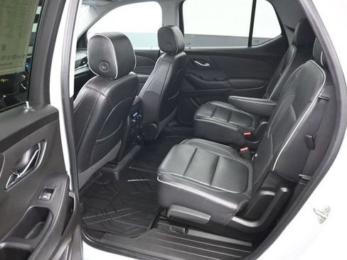 Used 2021 Chevrolet Traverse High Country w/ LPO, Floor Liner Package AWD/4WD image 10