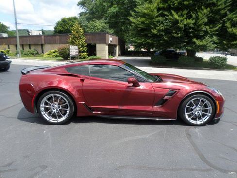 Used 2017 Chevrolet Corvette Grand Sport RWD image 8