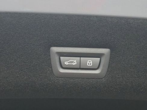 New 2026 BMW i7 eDrive50 w/ M Sport Package image 16