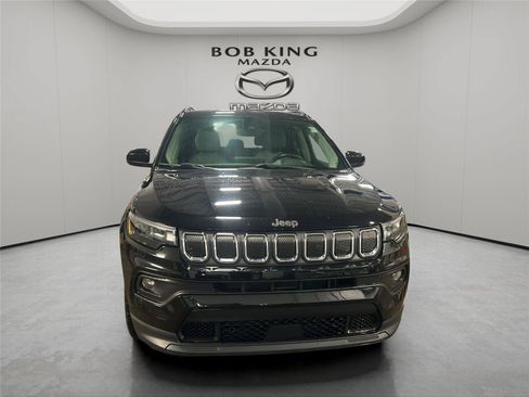 Used 2022 Jeep Compass Latitude w/ Convenience Group FWD image 8