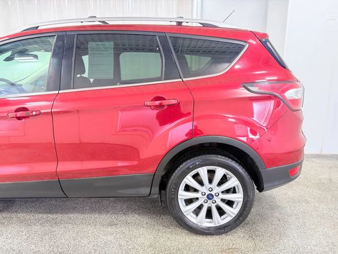 Used 2017 Ford Escape Titanium image 5