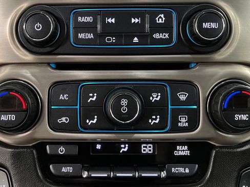 Used 2017 GMC Yukon XL Denali w/ Open Road Package AWD/4WD image 38