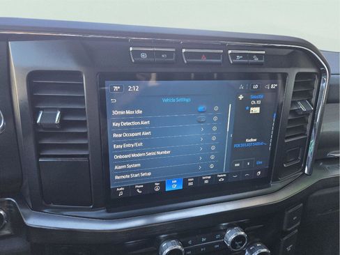 Used 2024 Ford F250 Lariat w/ Tremor Off-Road Package image 32