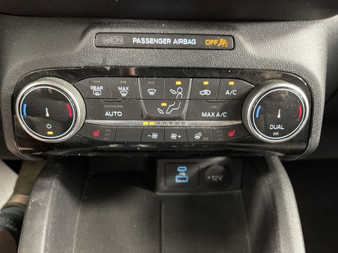 Used 2022 Ford Escape SE w/ Convenience Package image 22