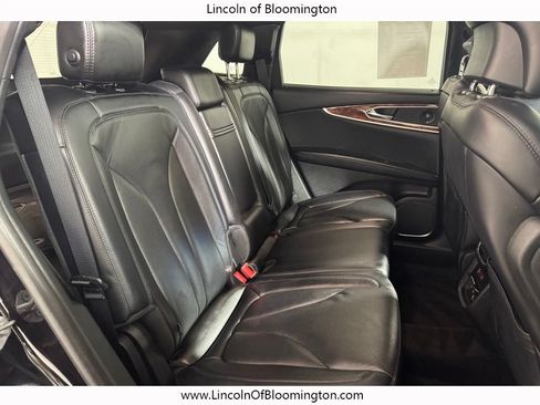 Used 2019 Lincoln Nautilus Reserve AWD/4WD image 11