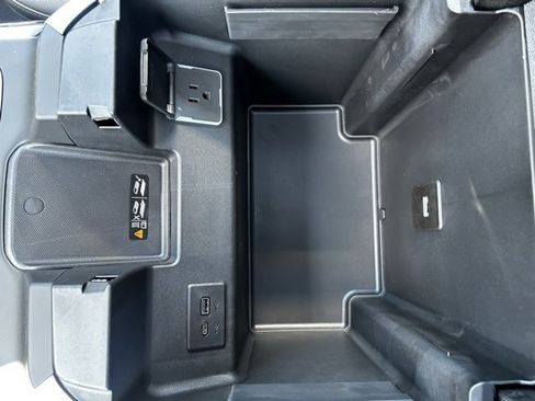 New 2026 Chevrolet Silverado 1500 LTZ w/ LTZ Premium Package image 38