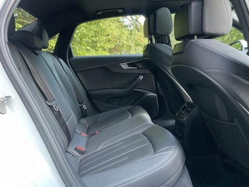 Used 2020 Audi A4 2.0T Premium Plus w/ Premium Plus Package image 18