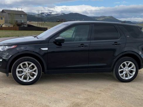 Used 2017 Land Rover Discovery Sport HSE AWD/4WD image 5