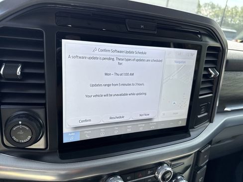 Used 2025 Ford F150 Lariat w/ Equipment Group 501A Mid AWD/4WD image 26
